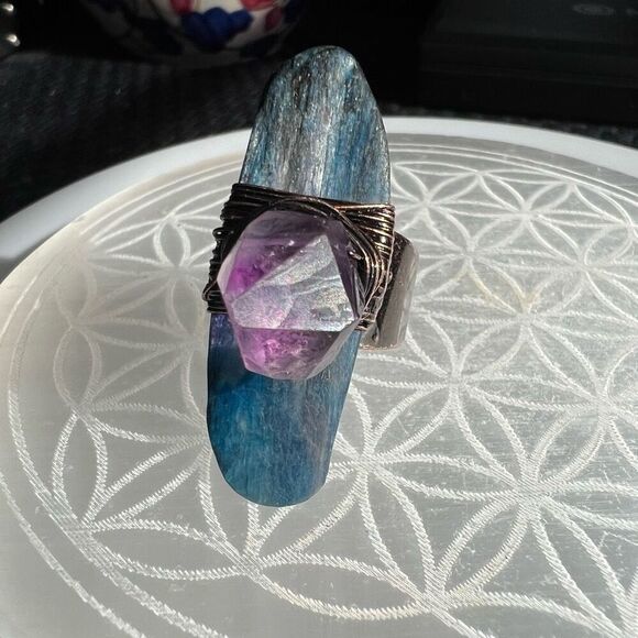 Blue Kyanite Crystal Wire Wrapped Amethyst Crystal Ring Size 7 adjustable - Picture 5 of 16